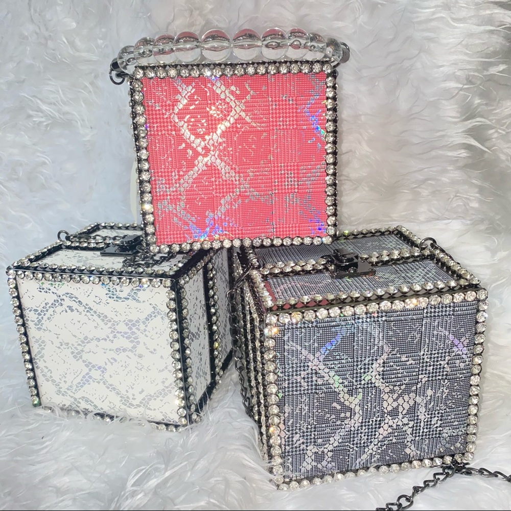 Cube Lock Purse
